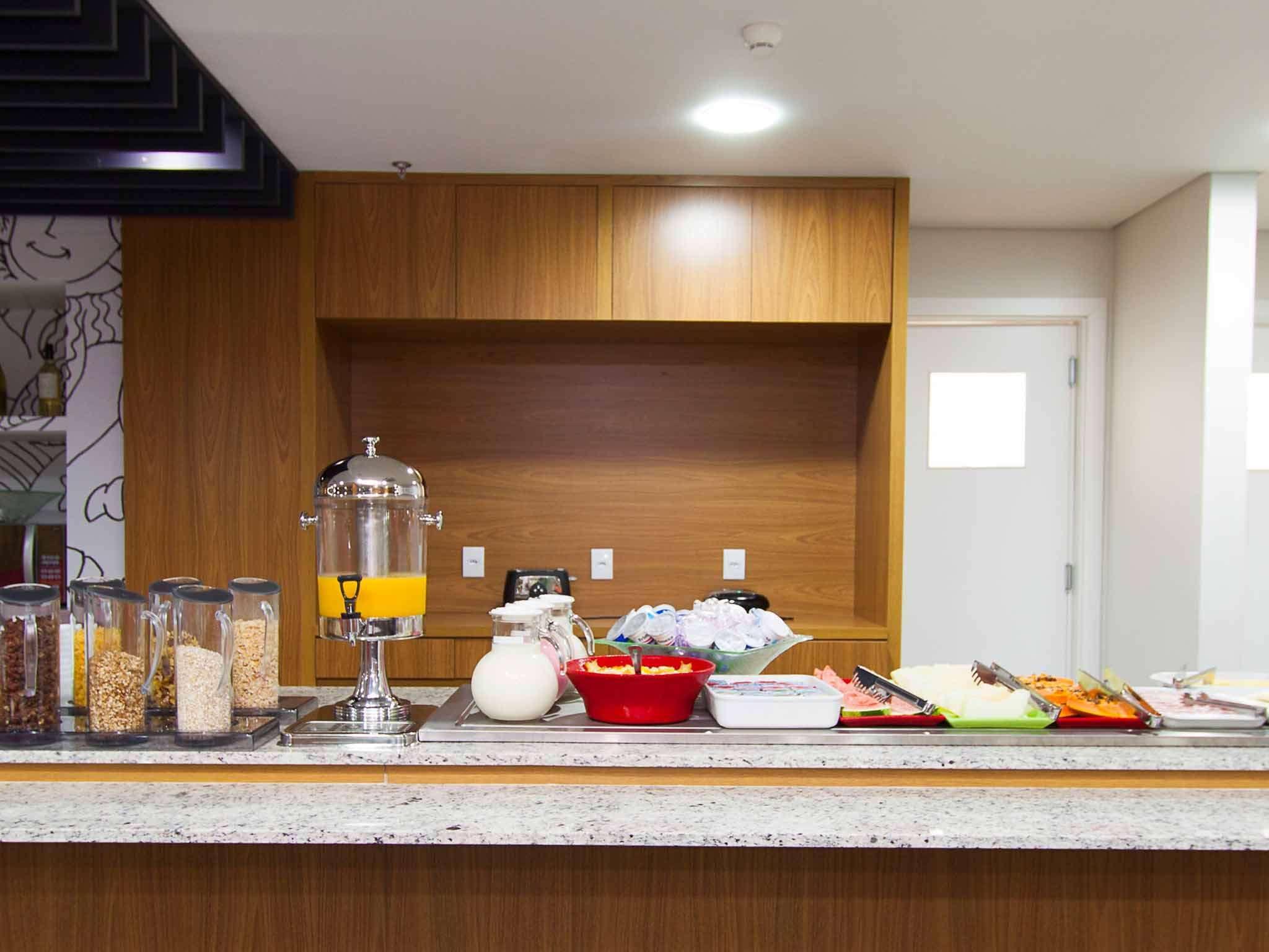Ibis Cascavel Hotel Kültér fotó
